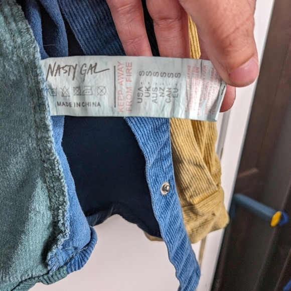 Nasty Gal Color Block Snap Front Corduroy Shirt Sz S - Picture 9 of 9